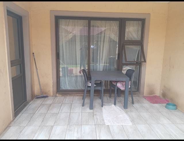 4 BEDROOM FREEHOLD FOR SALE IN DAWN PARK